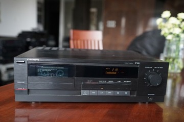 Кассетная дека Grundig CF303