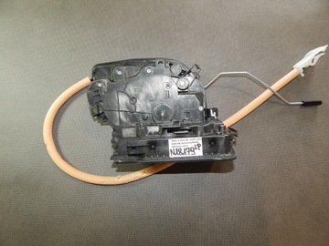 BMW 5 G30 ZAMEK DRZWI LEWY PRZÓD 258186500