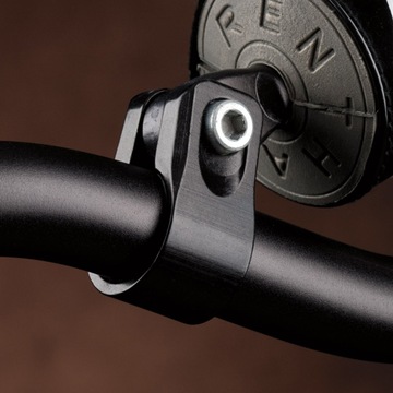 РУЛЬ RENTHAL 7/8 ДЮЙМОВ (22 ММ) РУЛЬ MX SILVER REED / WINDHAM PADDE