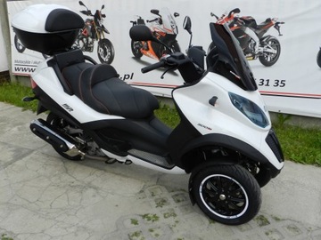 Полосы на колеса Piaggio MP3 125-500, наклейки RINGS