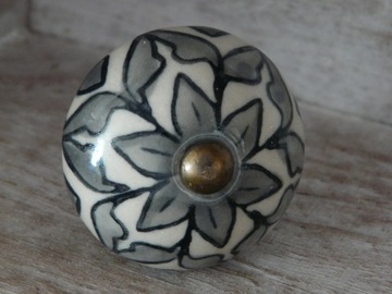 GAŁKA UCHWYT MEBLOWY CERAMICZNA 4 CM