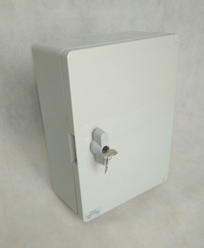 Щит распределительный IP65 210x280 CZ1