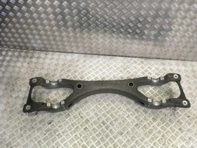 Балка підвіска задня 7l8512369 audi q7 lift фото №1