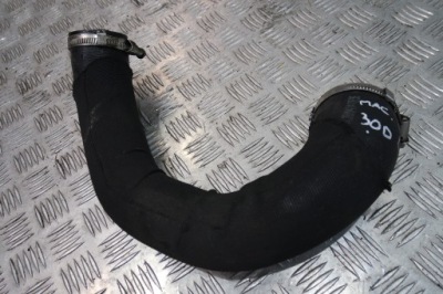 Труба интеркулер воздухозаборник porsche macan 95b145790b фото №1