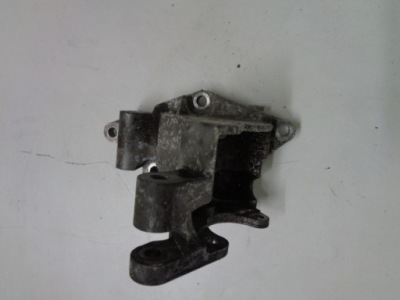 Kia carnival 2.5 v6 02-06 r основание генератора фото №1