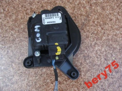 Jeep commander 06r моторчик обігрівача фото №1