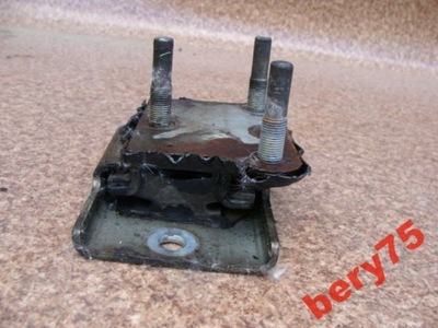 Navara pathfinder 07r r51 подушка коробки передач фото №1