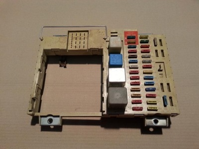 Man tga коробка панель запобіжників ''демонтаж' фото №1