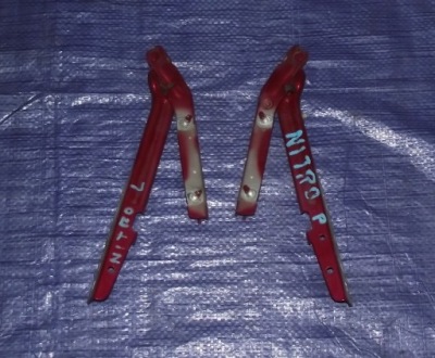 Dodge nitro петля петлі капот 2 szt фото №1