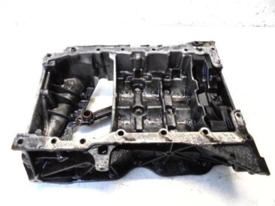 Основание картера масляный trafic vivaro 2.0 dci фото №1