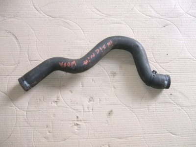 Insignia 2.0d пабтрубок  воды жидкость радиатора 13220133da фото №1