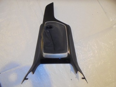 Peugeot 308 t9 рамка тунель середнього фото №1