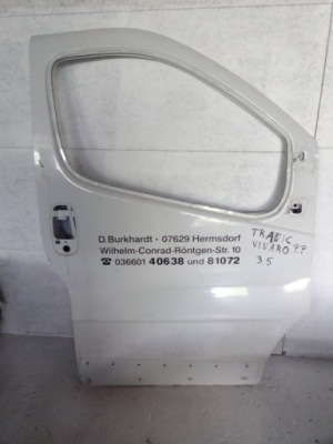 Двері перед передні праве trafic vivaro фото №1