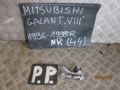 HANDLE RIGHT FRONT MITSUBISHI GALANT VIII 96-98R  