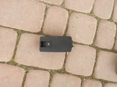 Перемикач вікон задня europa insignia фото №1