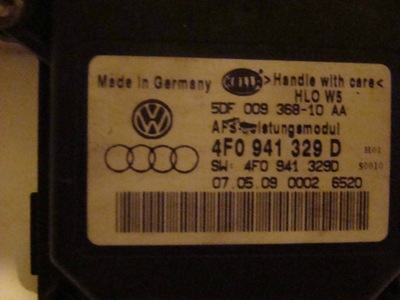 AUDI/VW A6 S6 A8 S8 5DF HELLA MÓDULO GIRO 4F0  