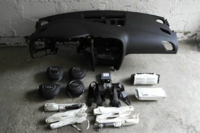 Audi a5 s5 rs5 приборная панель консоль подушка безопасности ремни приборная панель фото №1