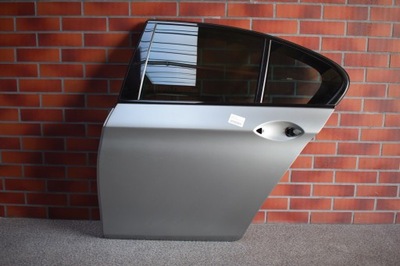 Двері ліва задня задні bmw 5 m5 f10 фото №1