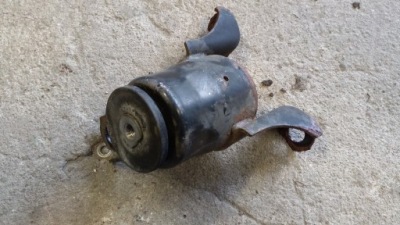 Mazda 2 07-14 1.3 1.5 b подушка двигуна фото №1