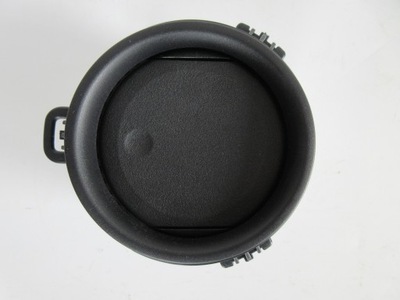 Yaris iii решітка обдув права фото №1