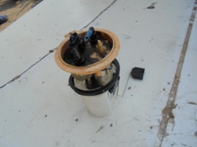 Насос поплавок vw passat b7 2.0 tdi 140 km фото №1