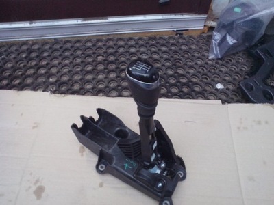 Домкрат ручка выборщик передач renault kadjar фото №1