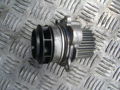 AUDI A4 B7 2.0 TDI - POMPE EAUX 038121019E - milautoparts-fr.ukrlive.com