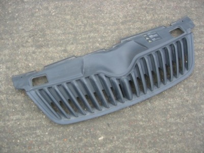 Решётка радиатора решётка радиатора skoda fabia ii lift 5j0853668b w-wa фото №1