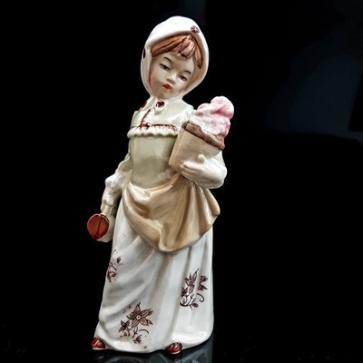 PIĘKNA FIGURA KOBIETY PORCELANA SYGNOWANA ANTYK!!