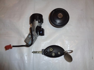 Citroen c5 замок запалювання ключ кришка заливної фото №1