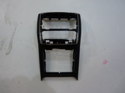 Mbm superb iii рамка туннель 3v0857289 фото №1