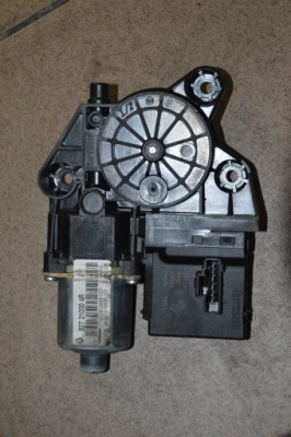 Двигуни вікон лівий задня scenic iii 827310004r фото №1