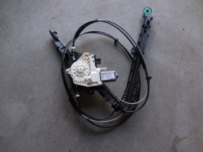 Механизм шторка багажника audi оригинальный номер 4m0863560 фото №1