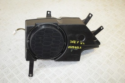 Динамик низкочастотный jeep cherokee kl 2017 фото №1