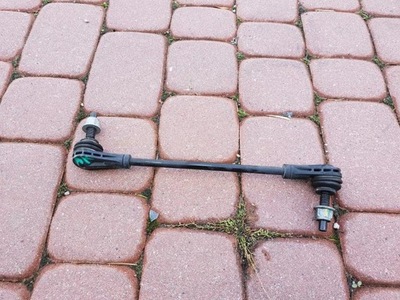 З'єднувач стабілізатора opel astra k v 39001003 фото №1