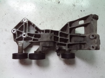 Mercedes a klasa w169 1.5 b кронштейн генератора фото №1