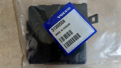 Volvo v50 s40 c30 заглушка запобіжників 31300556 фото №1