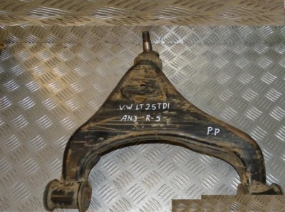 Vw lt ii 96-06 важіль правий перед передній фото №1