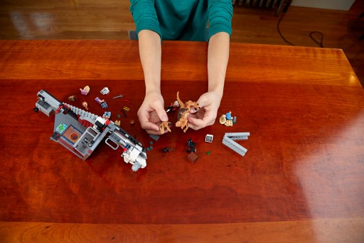 LEGO 75932 JURASSIC WORLD Мировая погоня за хищниками