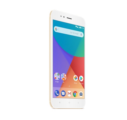 Смартфон Xiaomi Mi A1 4 ГБ/64 ГБ золотого цвета