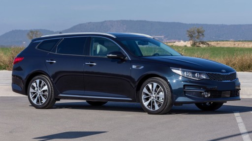 Kia Optima 4 Estate Черная накладка на задний бампер