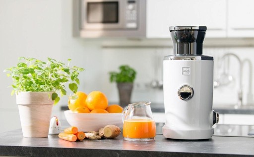 Vita Juicer Novis 4 в 1 белая соковыжималка