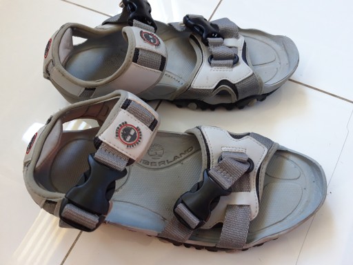 САНДАЛИИ TIMBERLAND размеры 38-24 СМ