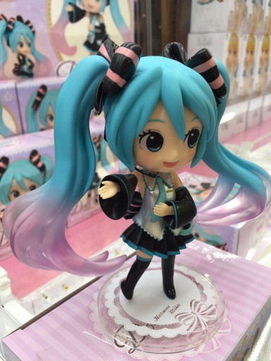 РИСУНОК Аниме Hatsune Miku Doll Crystal Taito