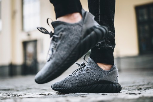 МУЖСКИЕ КРОССОВКИ ADIDAS TUBULAR PRIMEKNIT YB3564 40 2/3