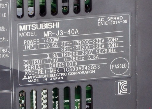 MR-J3-40A HF-KP43 Mitsubishi serwomotor 400W