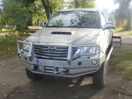 СТАЛЬНОЙ ПЕРЕДНИЙ БАМПЕР TOYOTA HILUX 11 - 15