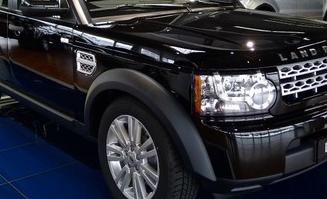 ПРАВАЯ ПЕРЕДНЯЯ ЧЕТВЕРТЬ LAND ROVER DISCOVERY 4 DLUG 1