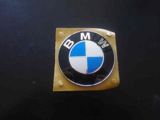 EMBLEMAT BMW ORYGINAŁ KUFER KOŁPAKI OWIEWKI 58 MM
