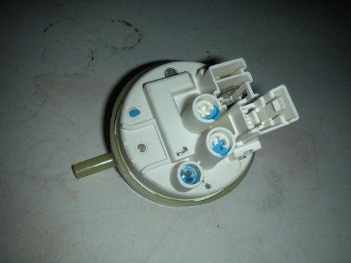 HYDROSTAT PRALKA WHIRLPOOL AWO/D43109